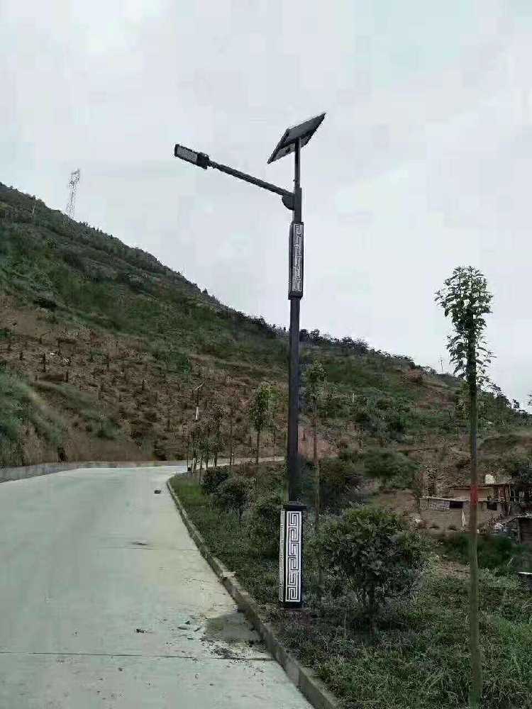 巴林右旗仿古太阳能路灯